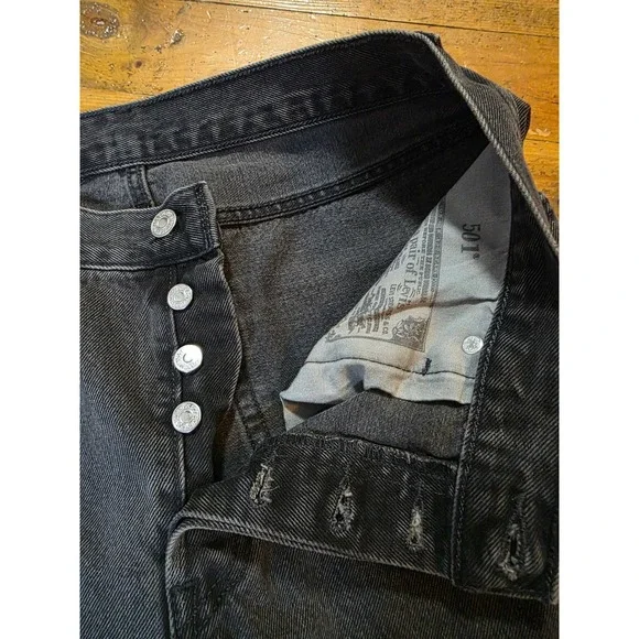 Levis Premium 501 90s Straight Leg Jeans Washed Black W30 L27 Button Fly - Picture 6 of 6